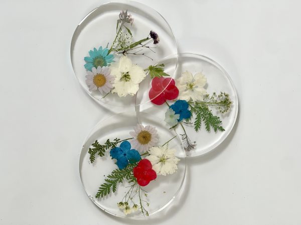 Random pressed flower coasters - Image 9