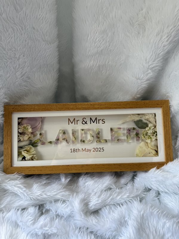 Family Name Frame with dried flowers - Image 20