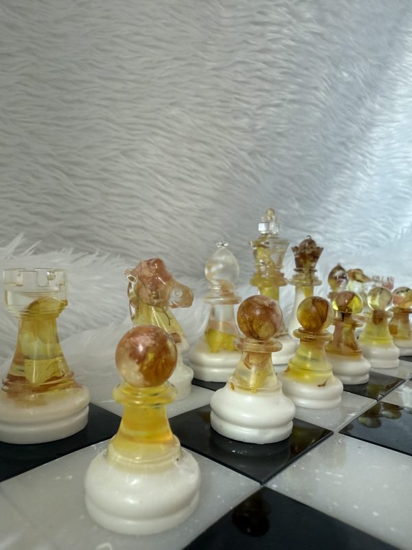 Chess Set - Image 9