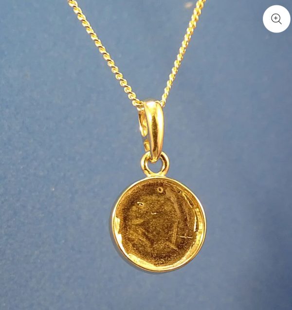 The Gold Classic Pendant